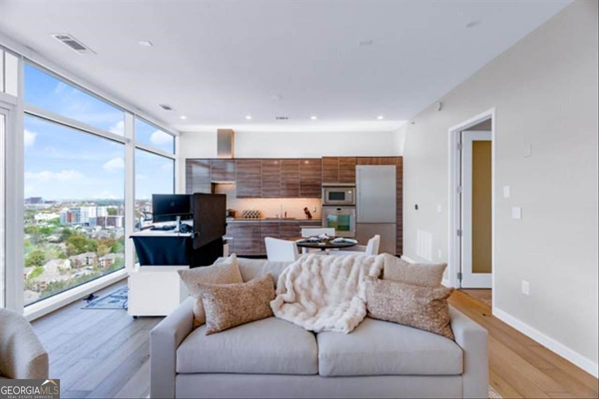 45 Ivan Allen Jr Boulevard - Photo 1