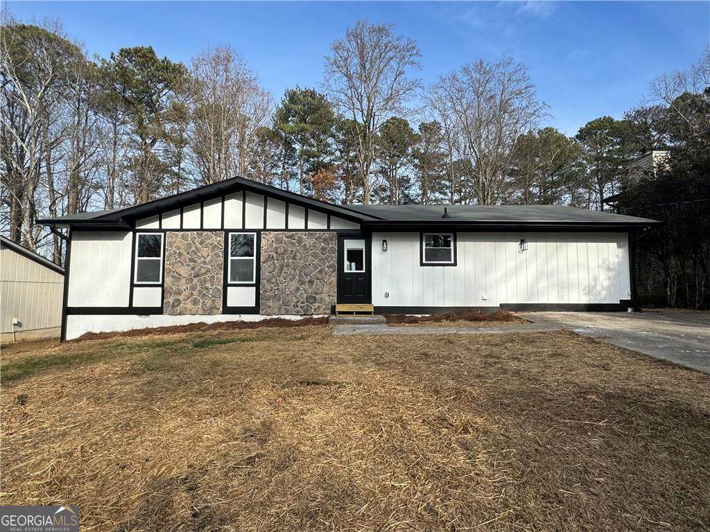 2535 Rhoanoke Drive - Photo 1