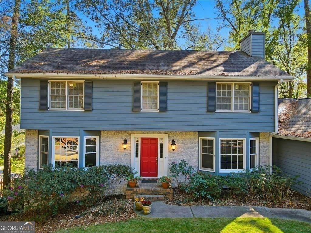 1050 Lakemont Trace - Photo 1