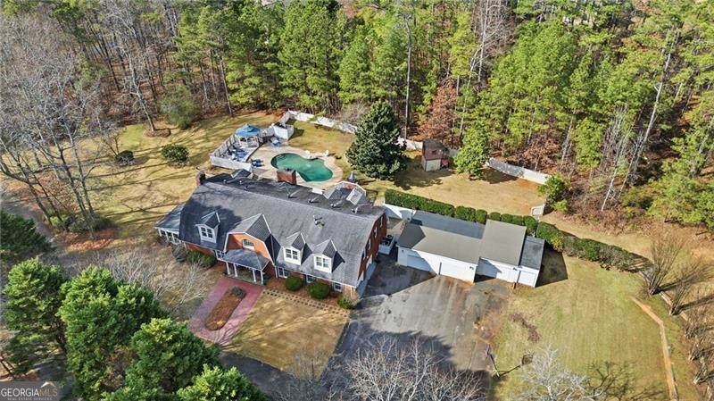 1445 Squire Lane - Photo 1