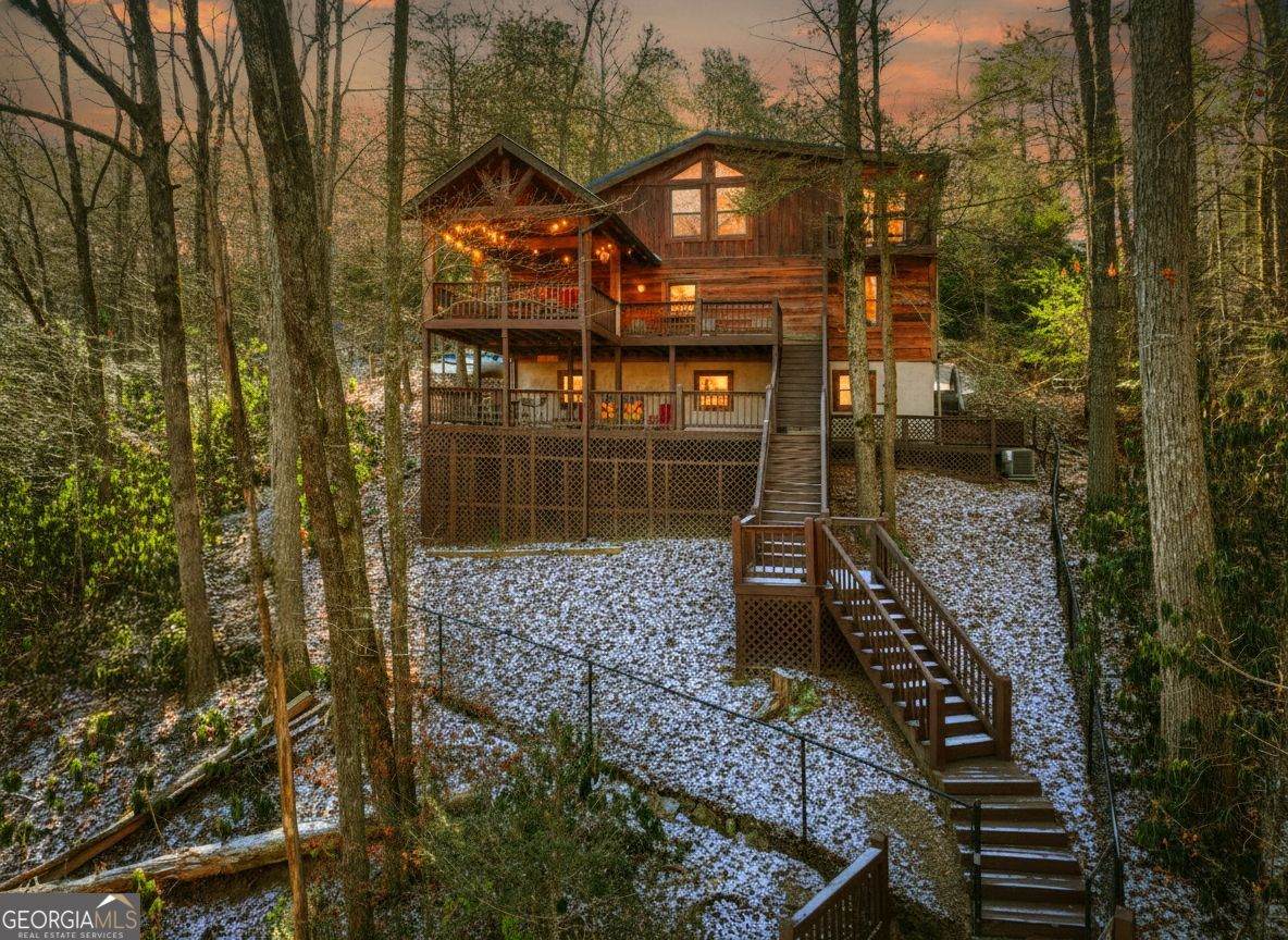 134 Hemlock Circle - Photo 1