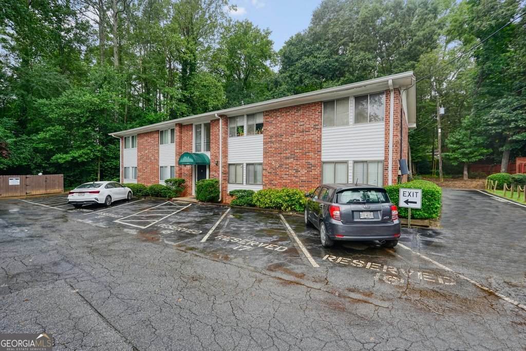 4266 Roswell Road - Photo 1