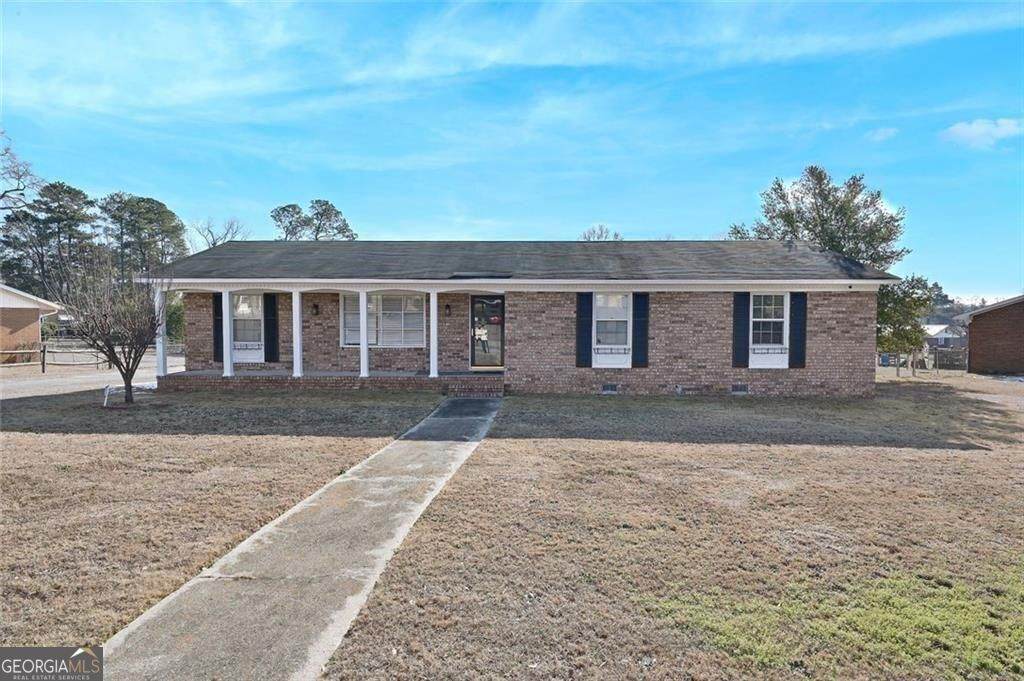 306 Skylark Road - Photo 1