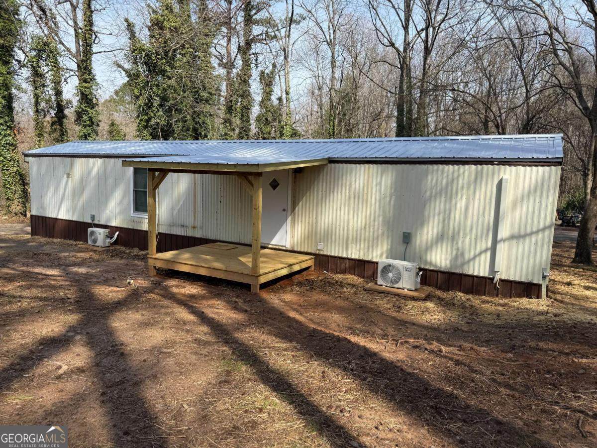 99 Davis Drive - Photo 1