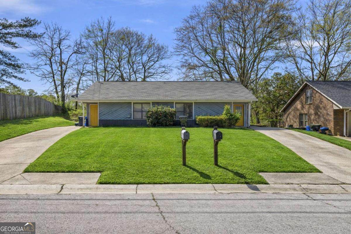 1156 Pinedale Circle - Photo 1