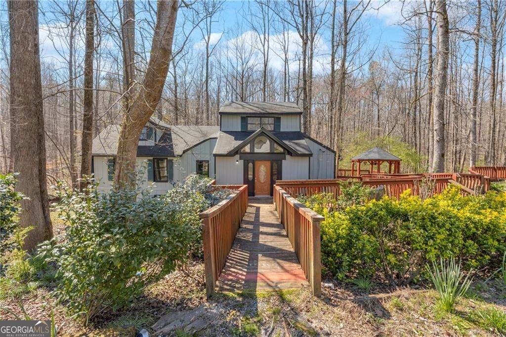 127 Mountainside Drive - Photo 1