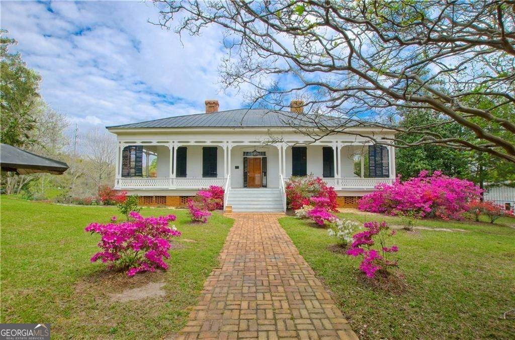 732 Mcgarrah Street - Photo 1