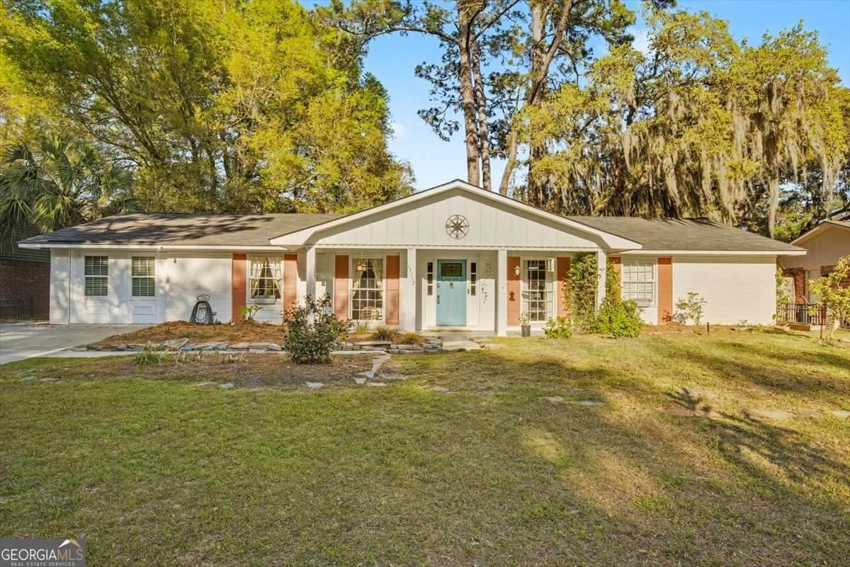 13112 Largo Drive - Photo 1