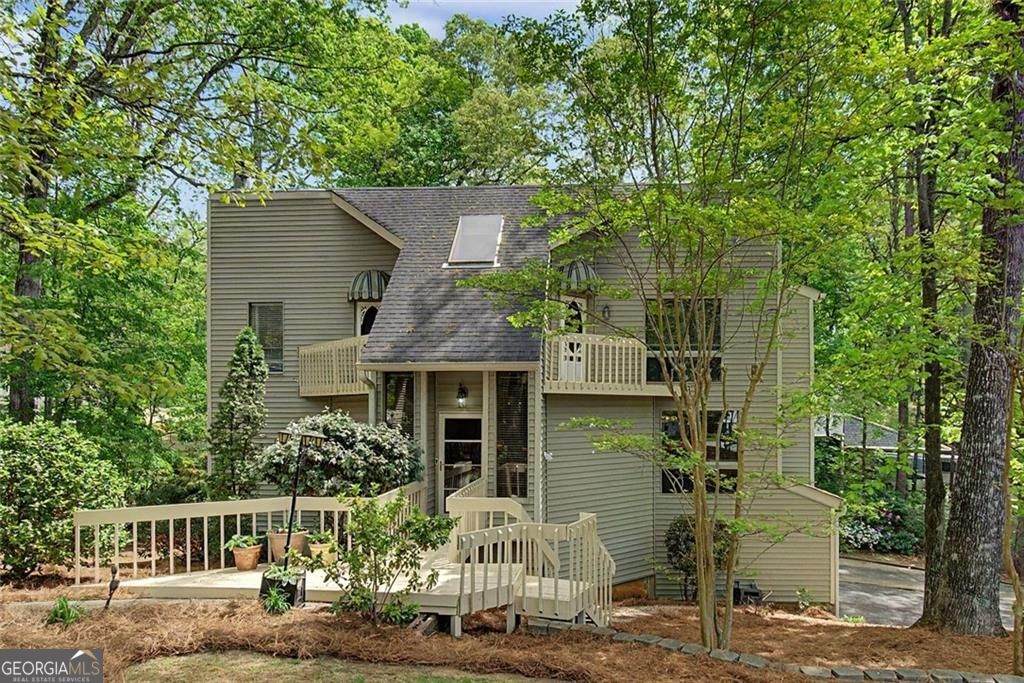 2915 Pond View Court - Photo 1