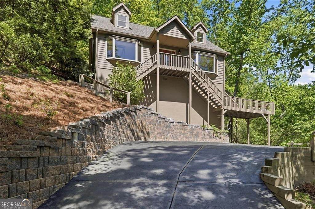 108 Columbine Drive - Photo 1