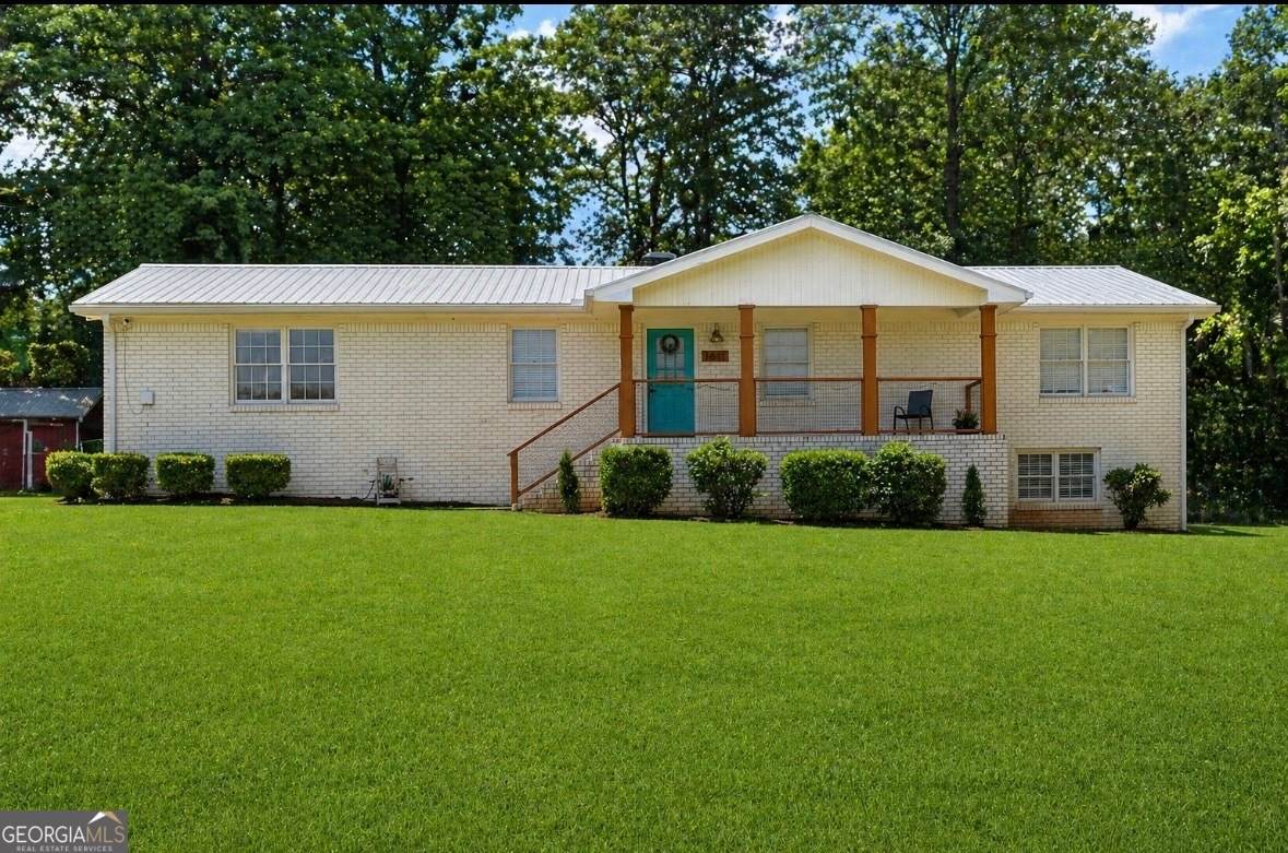 1611 Carlton Avenue - Photo 1