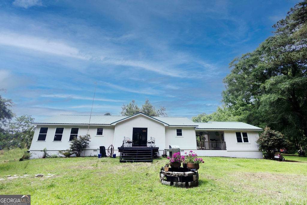 143 Hammond Road - Photo 1