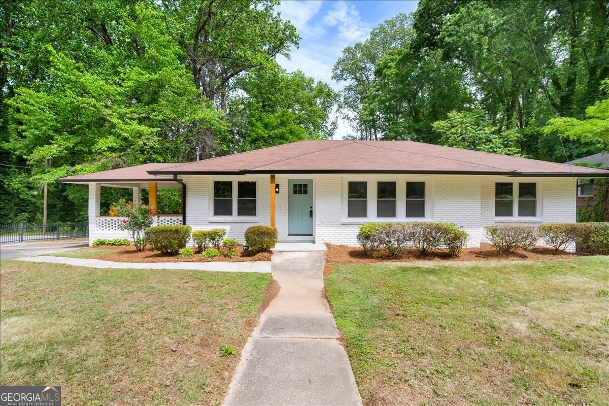 1309 Avonwood Circle - Photo 1