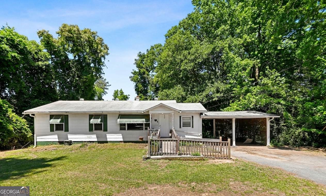 195 Hood Avenue - Photo 1