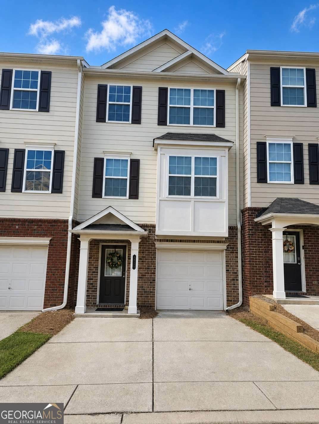 6776 Blackstone Place - Photo 1