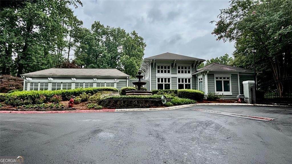 713 Summit North Drive - Photo 1