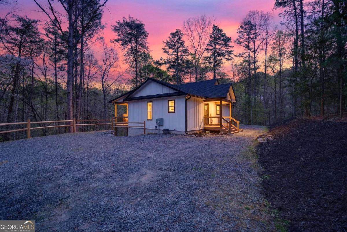 54 Barbs Way - Photo 1