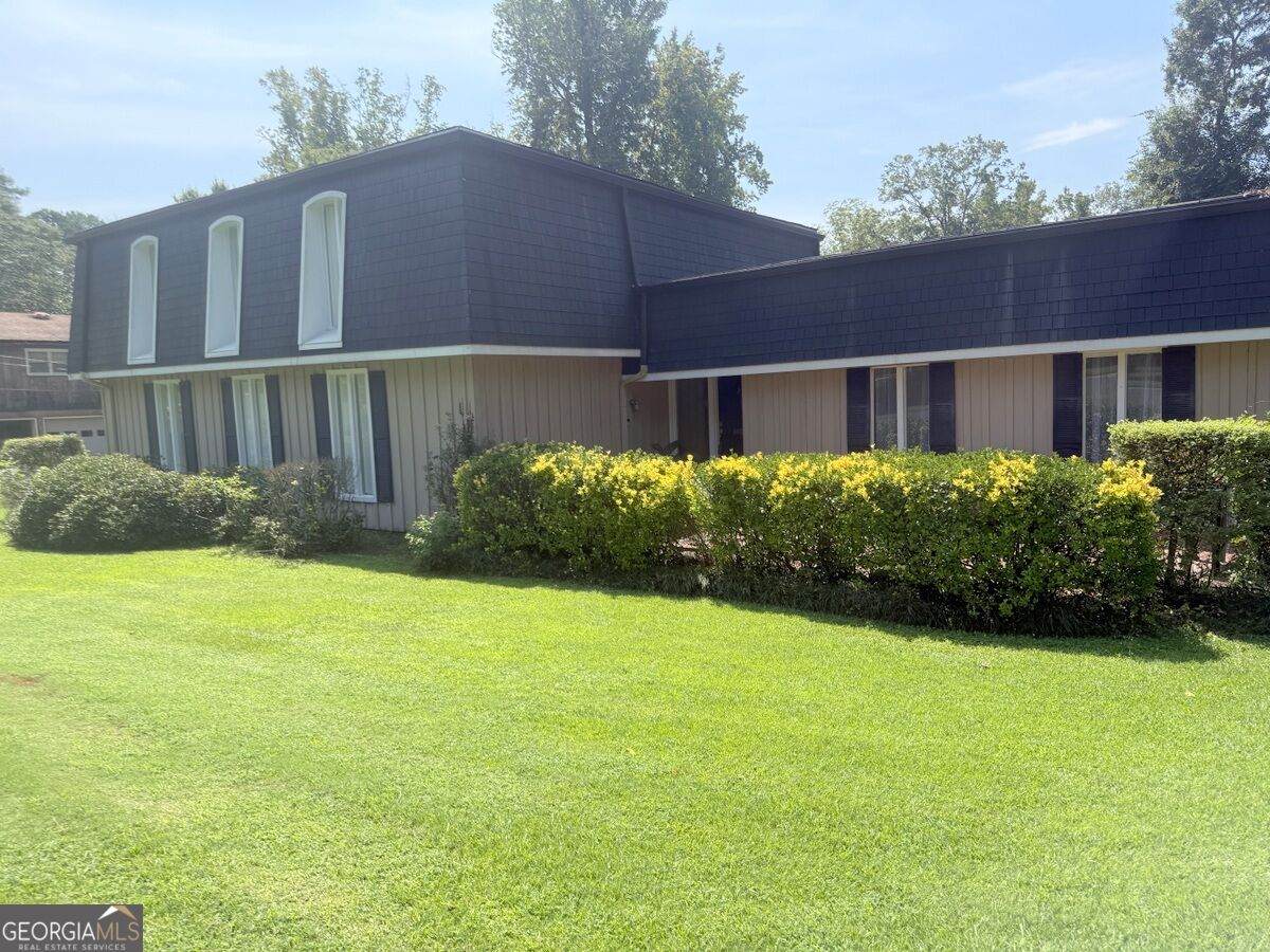 4620 Stratford Oaks Drive - Photo 1