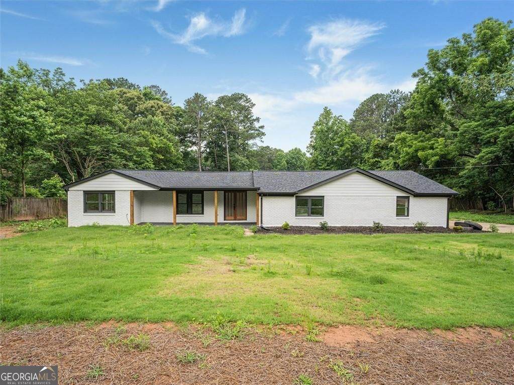 5508 Hiram Lithia Springs Road - Photo 1