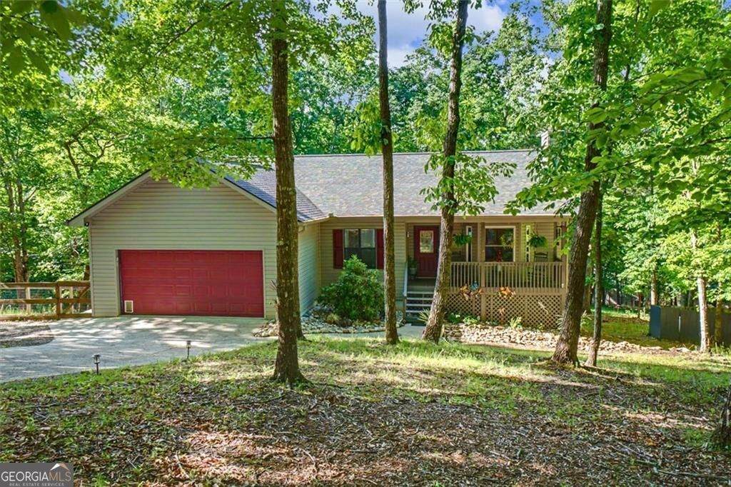 80 Camelot Way - Photo 1