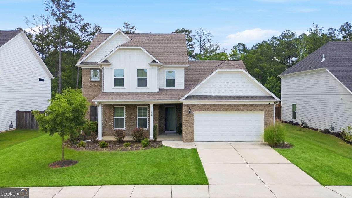 669 Fairway Drive - Photo 1