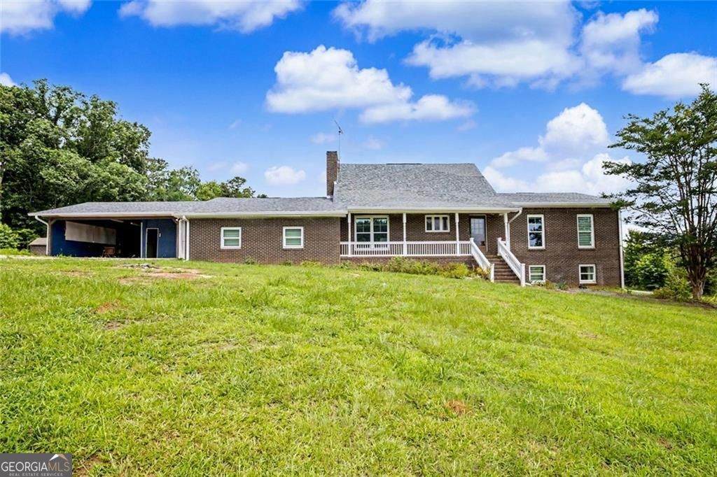 1605 Shackelford Road - Photo 1