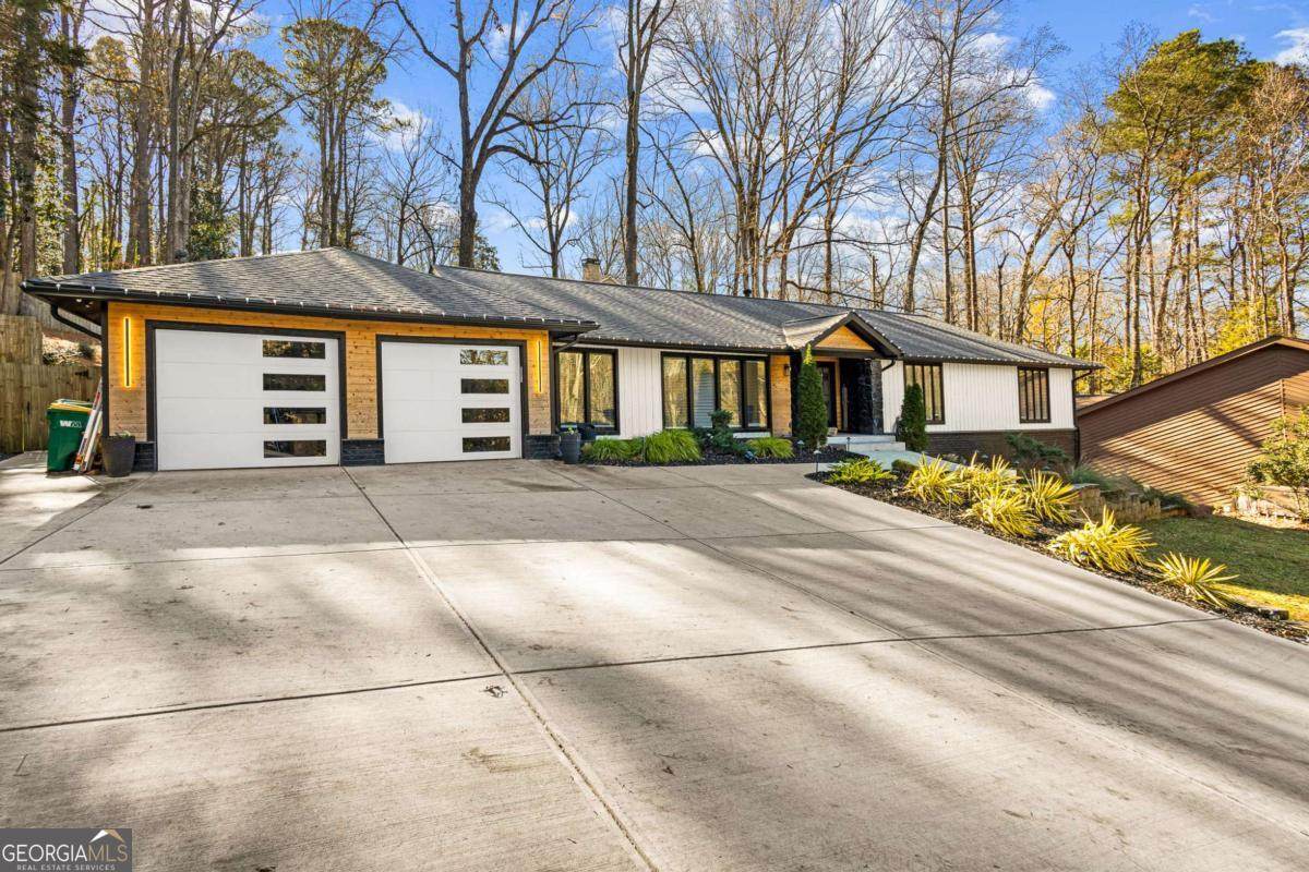 915 Lost Forest Drive - Photo 1