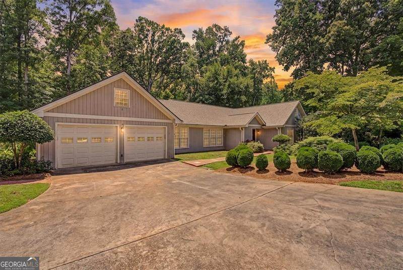 271 Weatherstone Parkway - Photo 1