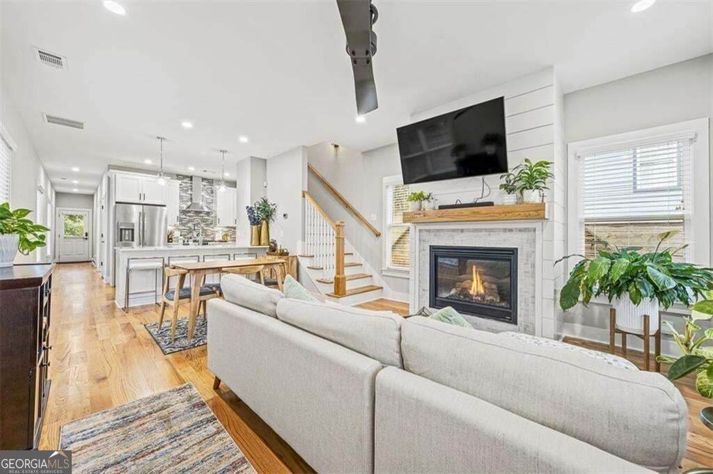 57 Moury Avenue - Photo 1
