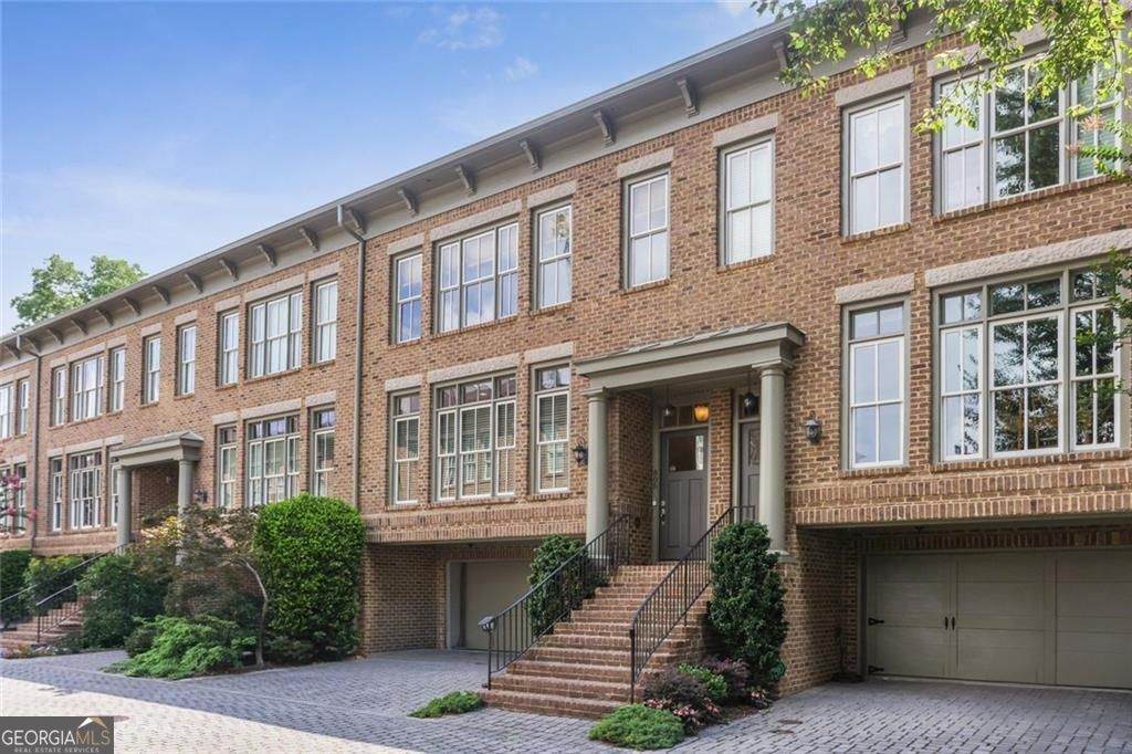 805 Highland Green Way - Photo 1
