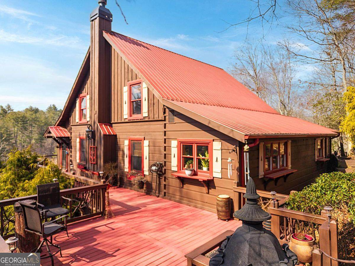 246 Adams Circle - Photo 1