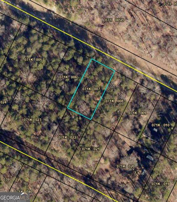 702 Holcomb Drive - Photo 1