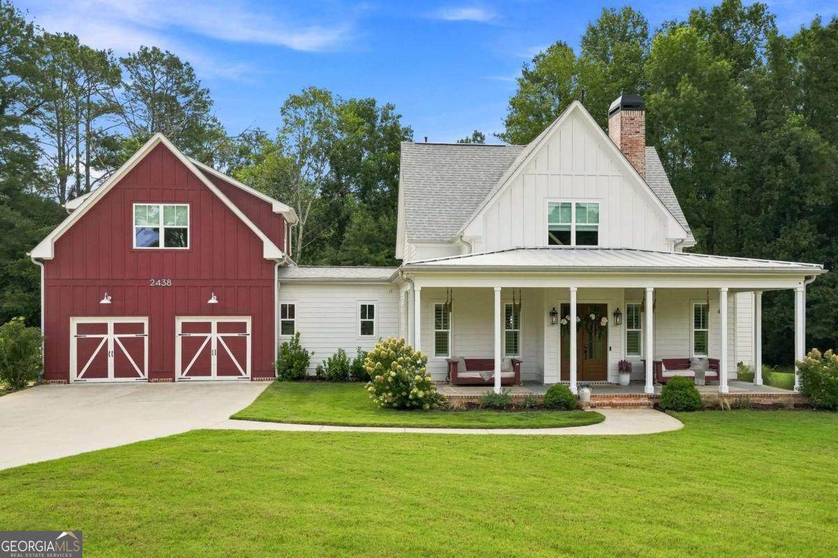2438 Batesville Road - Photo 1