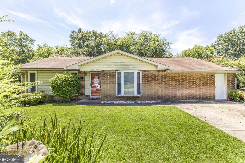 104 Fieldstone Road - Photo 1