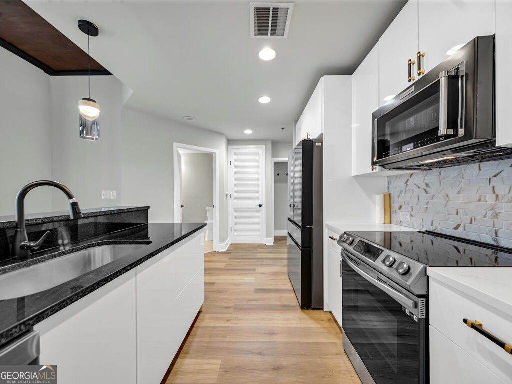 3324 Peachtree Road - Photo 1
