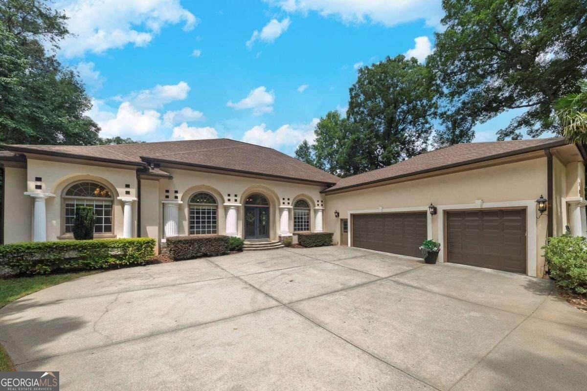 701 Lake Overlook Drive - Photo 1