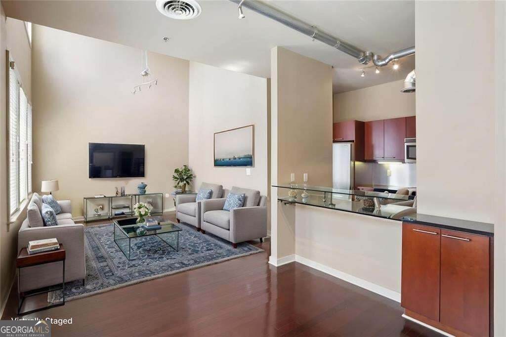 265 18th Street - Photo 1