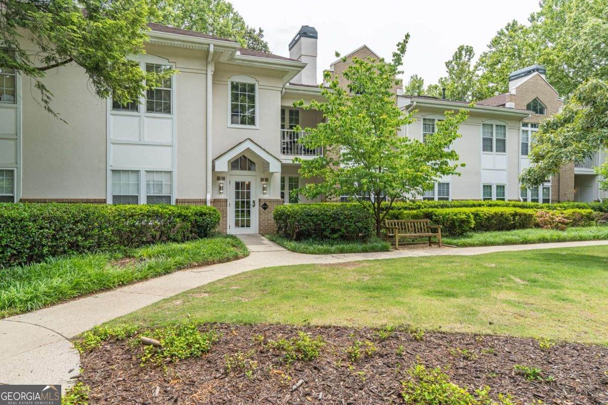 240 Renaissance Parkway - Photo 1