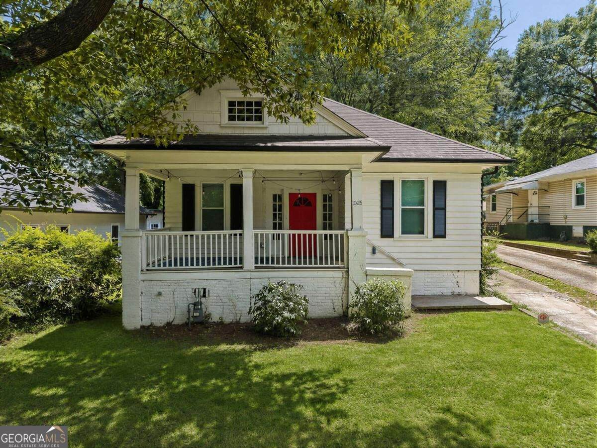 1026 Astor Avenue - Photo 1