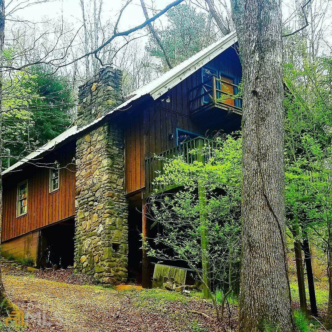 88 Phillips Drive - Photo 1