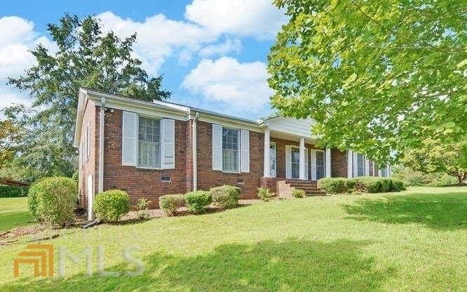 309 Valley Road - Photo 1
