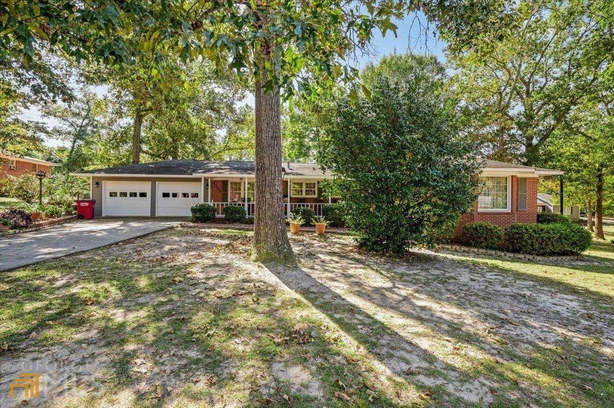 4260 Holly Hlll Drive - Photo 1