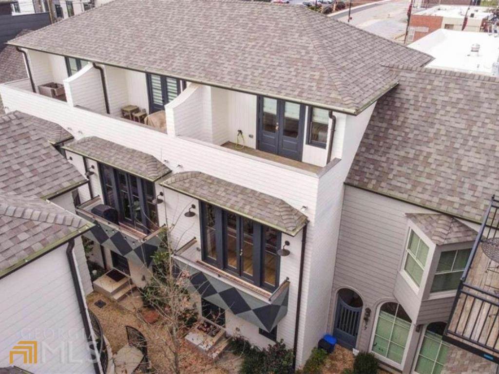 689 Eustace Street - Photo 1