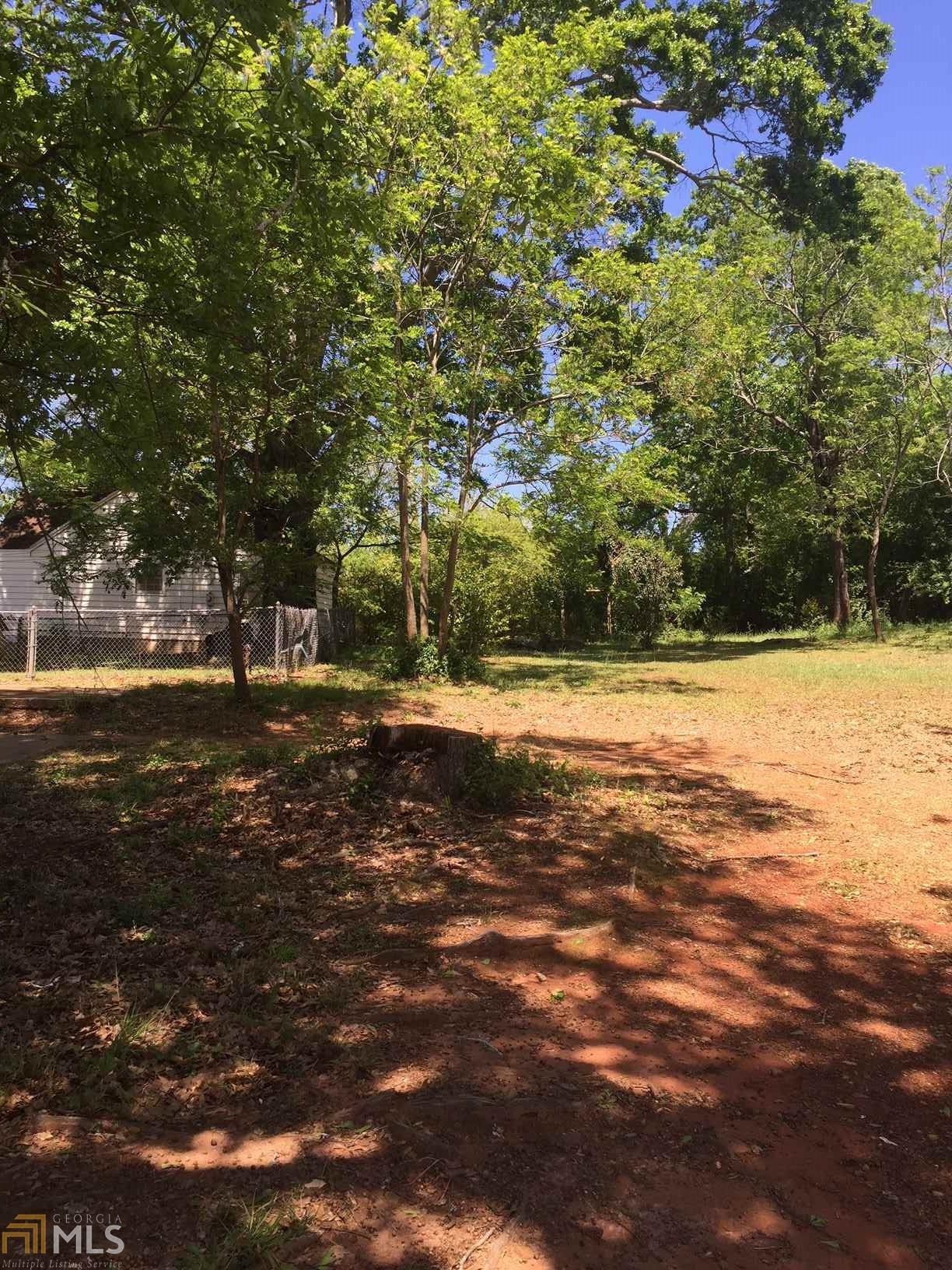 504 W Gordon St - Photo 1