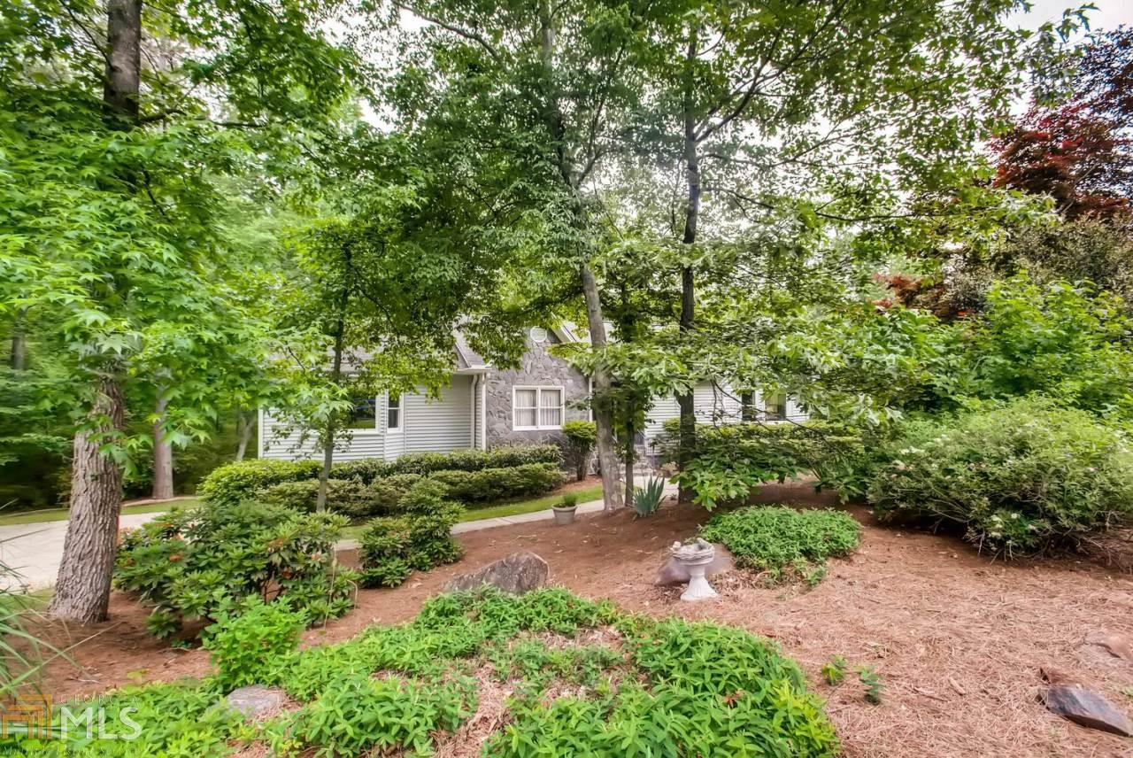 2570 Burnt Hickory Dr - Photo 1