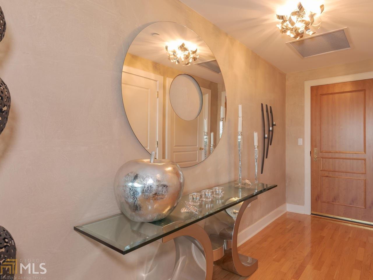 700 Park Regency Pl - Photo 1