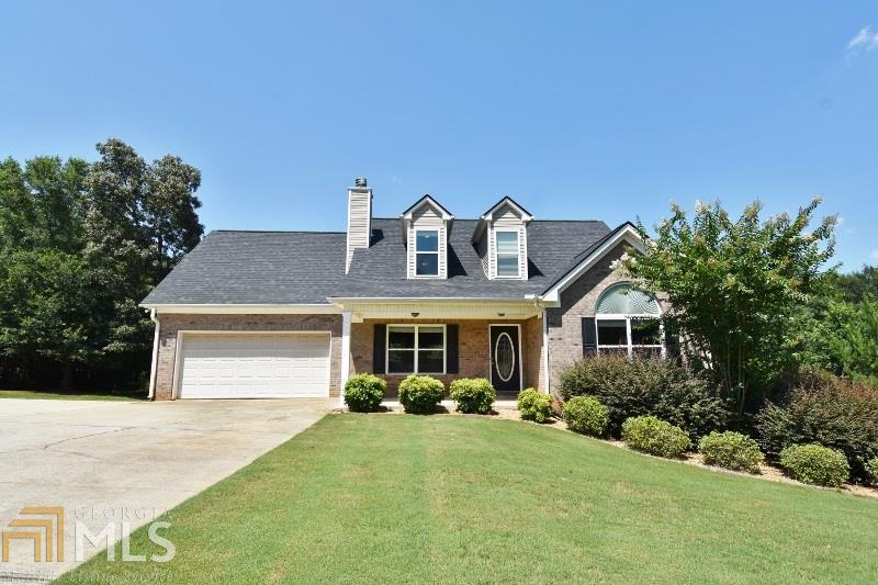 145 Manor Pl - Photo 1