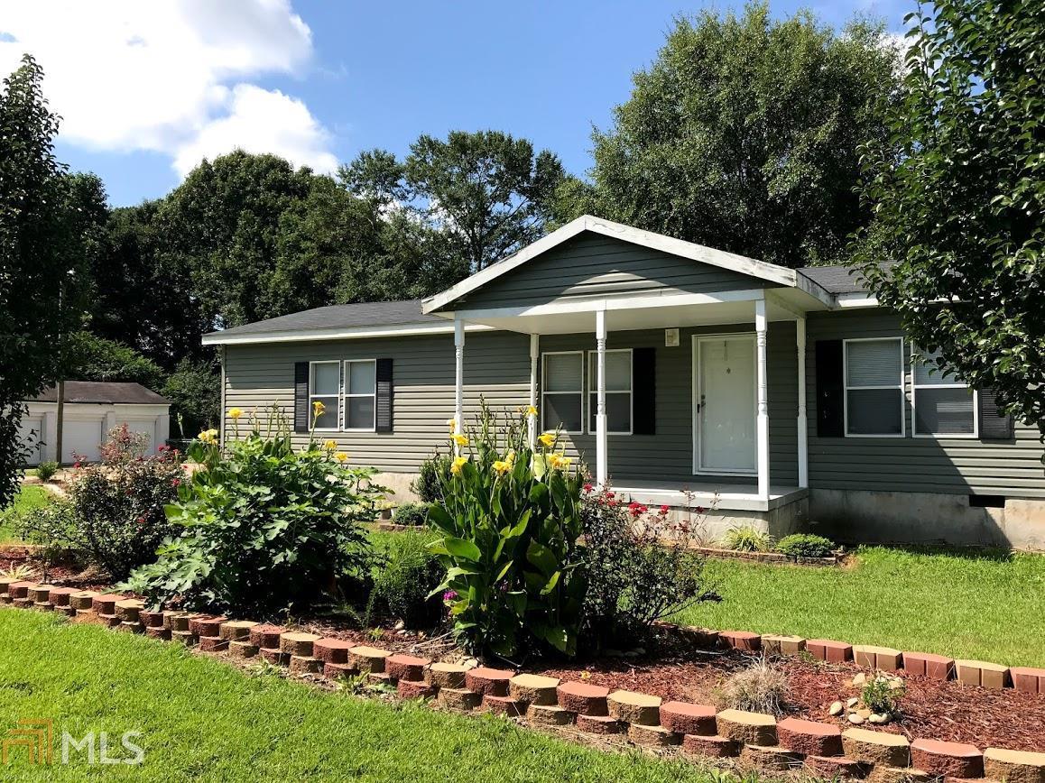 137 Harve Mathis Rd - Photo 1