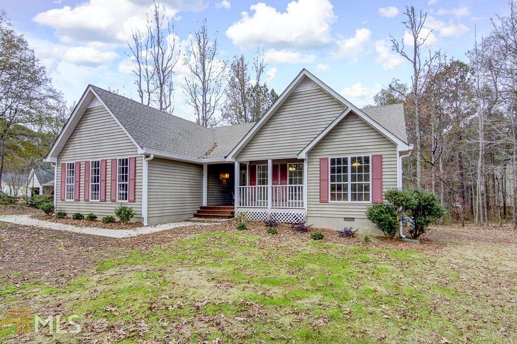 16 Nanette Dr - Photo 1
