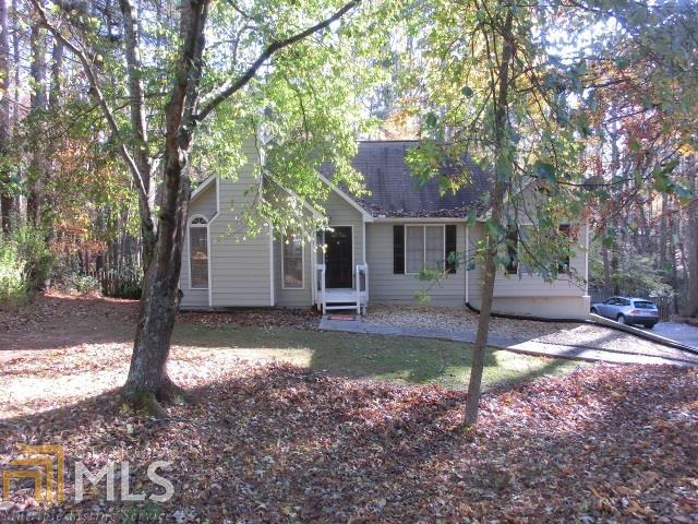 6065 Carriage Dr - Photo 1